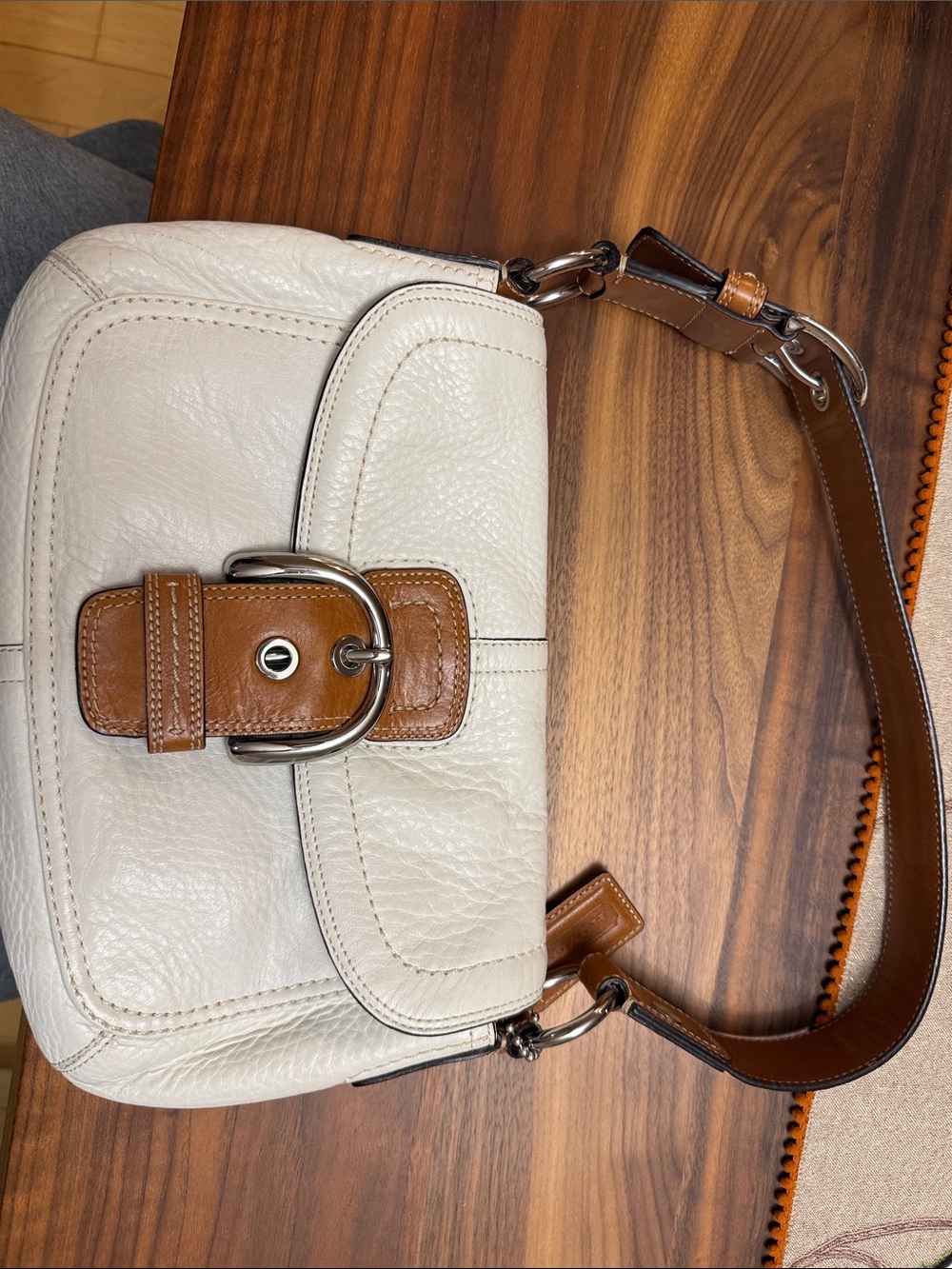 Coach Off WhiteLeather Shoulder Bag with Tan Accents